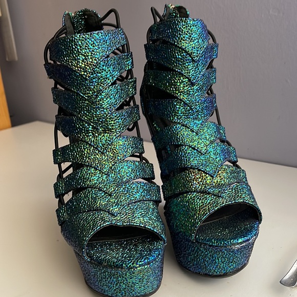 Iridescent platform wedge stilettos 👠 🧜🏼♀️ ✨ size 36 (6) - Picture 2 of 8